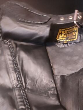 HUDSON LEATHER Black Braided Trim Leather Chaps  100 % Genuine Leather XS BNWOT